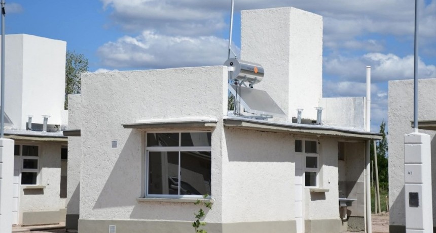 Viviendas p&uacute;blicas bajo la lupa: buscan frenas privilegios 