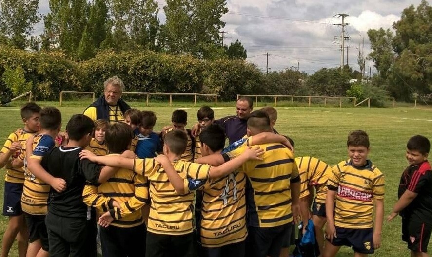 Encuentro de Rugby Infantil “CONSTANCIO SILVA” en Tacurú 