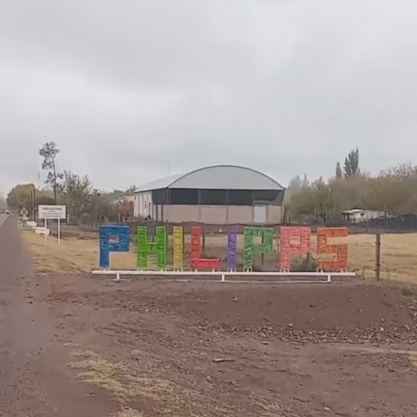 Jun&iacute;n: Le robaron el auto durante la noche mientras visitaba a su pareja en Phillips