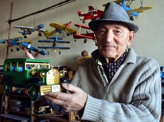 Despedida a un símbolo del oficio y la pasión: falleció Armando Beningazza, “El Juguetero de San Martín” 
